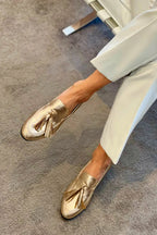 Donatella | Mocassino con Nappine Dorate