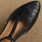 Vittoria | Mary Jane Donna